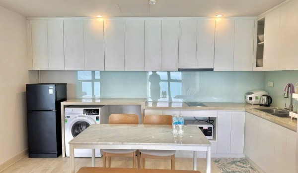 LUXURY GOLD COAST APARTMENT FOR RENT – SEA & CITY VIEW